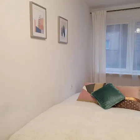 Zwykle Mieszkanko Przy Berka Joselewicza Lägenhet *