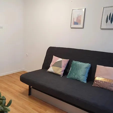 Lägenhet Zwykle Mieszkanko Przy Berka Joselewicza *