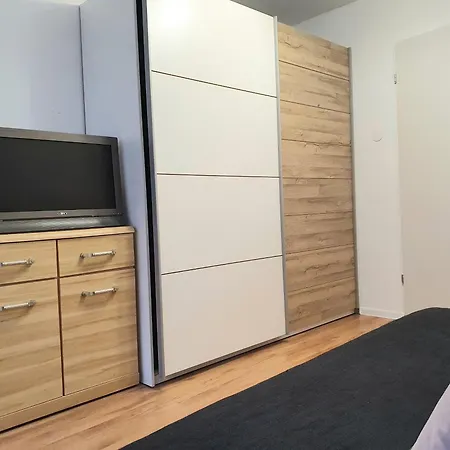 Zwykle Mieszkanko Przy Berka Joselewicza *